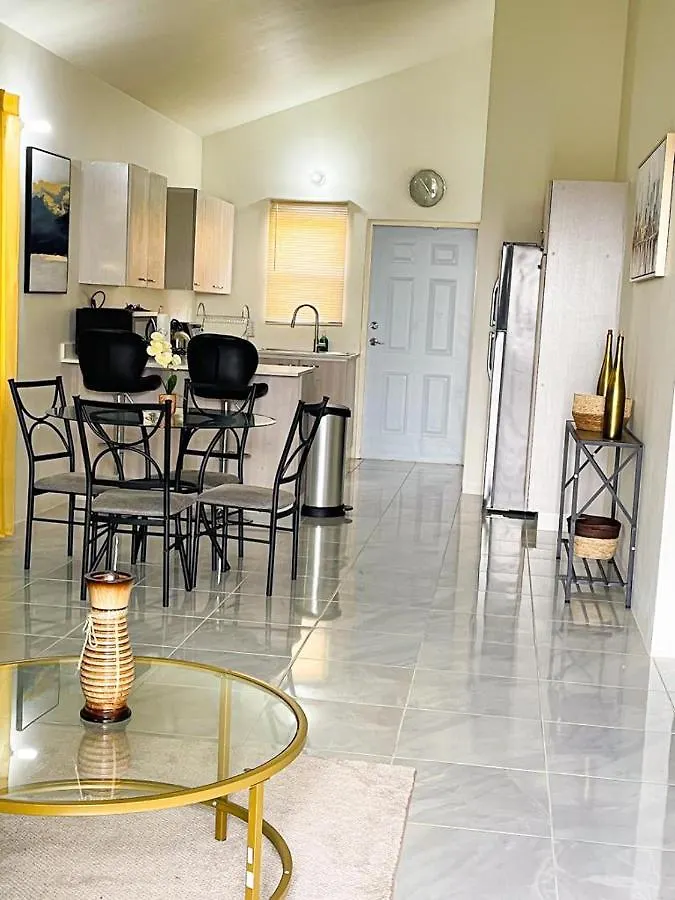 S&S Escape At Camelot Bed & Breakfast Discovery Bay Jamaica